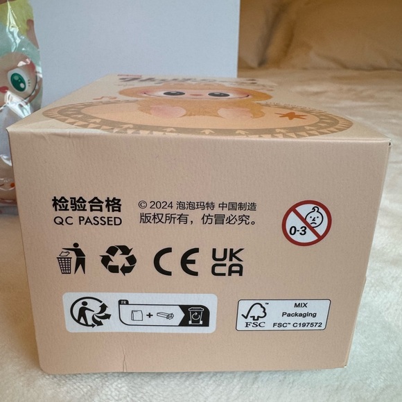 SISI Labubu Have A Seat Brand New - Picture 10 of 11
